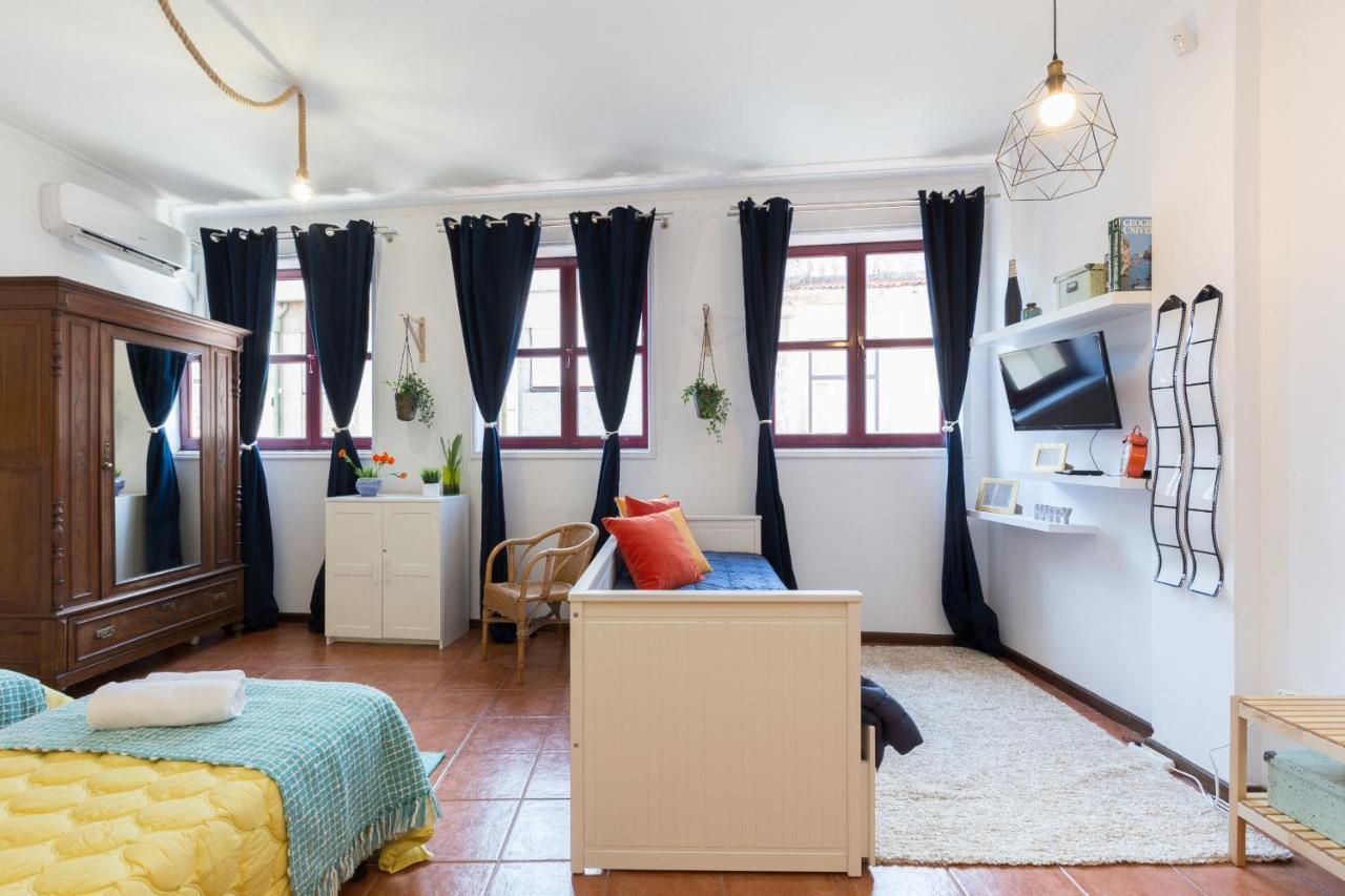 Cozy Sunny Flats By Hostwise Apartman Porto Kültér fotó