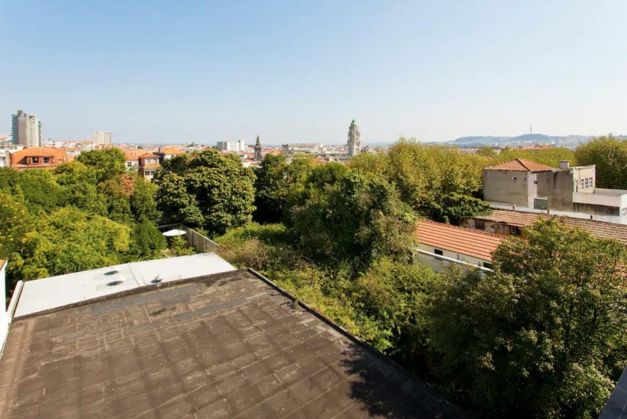 Cozy Sunny Flats By Hostwise Apartman Porto Kültér fotó