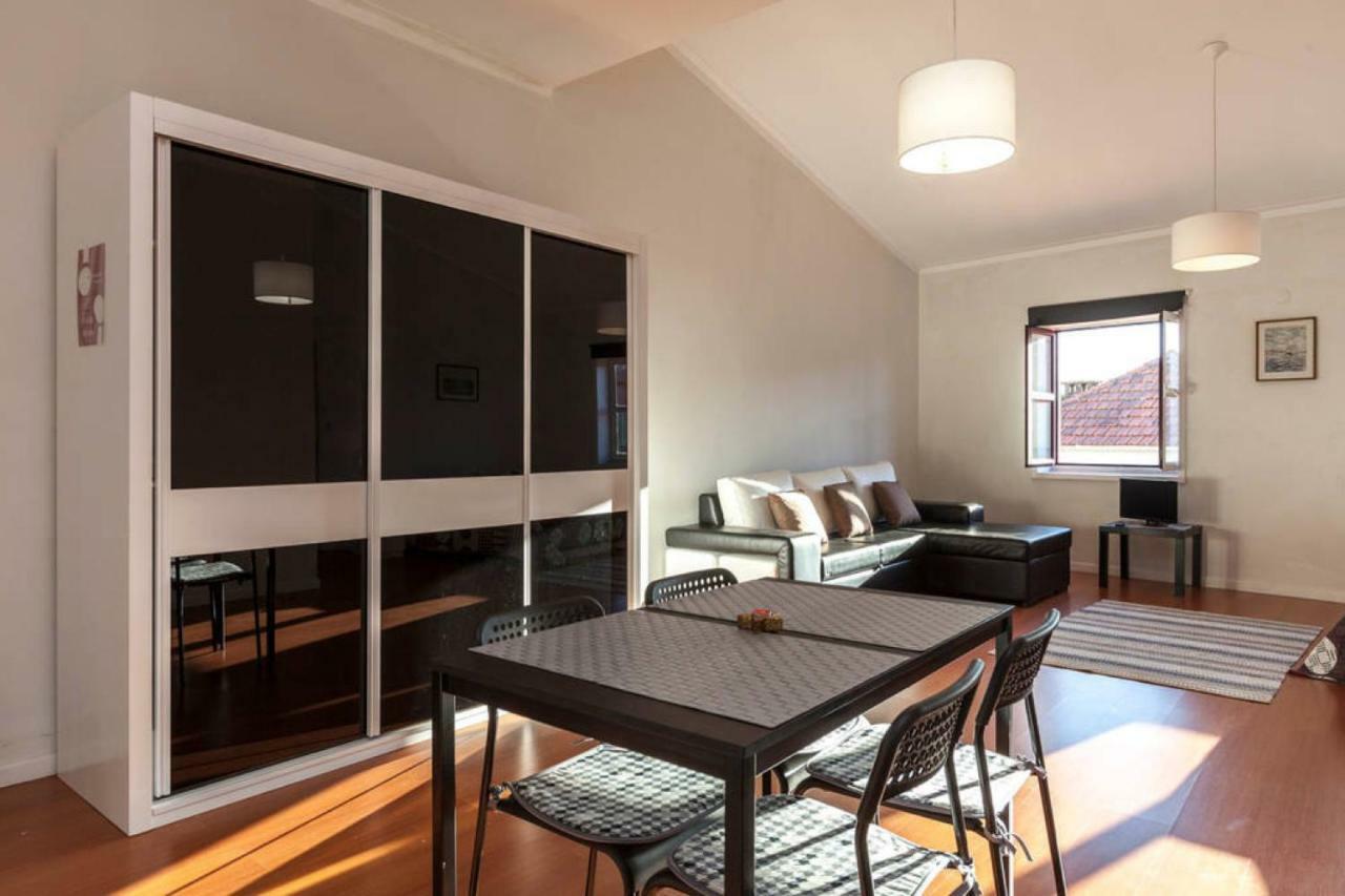 Cozy Sunny Flats By Hostwise Apartman Porto Kültér fotó